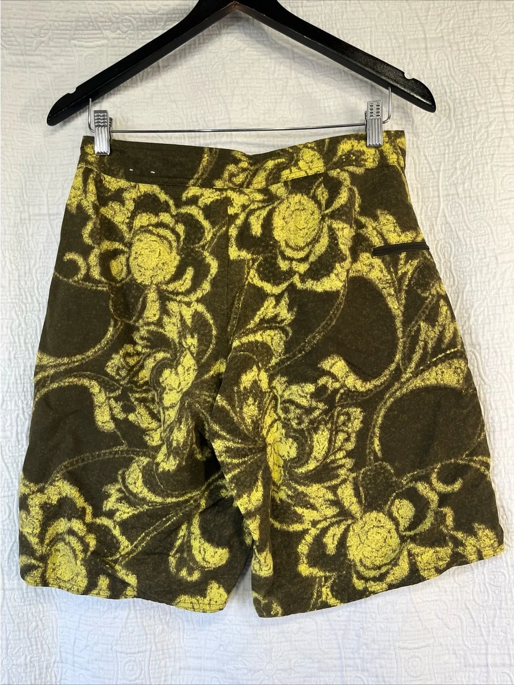 Patagonia Wavefarer Board Shorts Mens 30 Floral Unlined 10 in Swim Trunks Beach